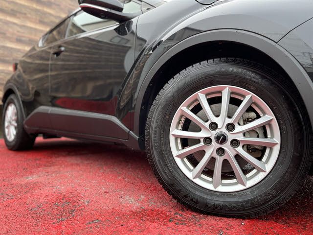 TOYOTA C-HR 2023 Image 31