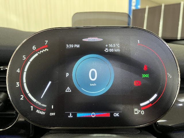 BMW MINI OPEN 2022 Image 31