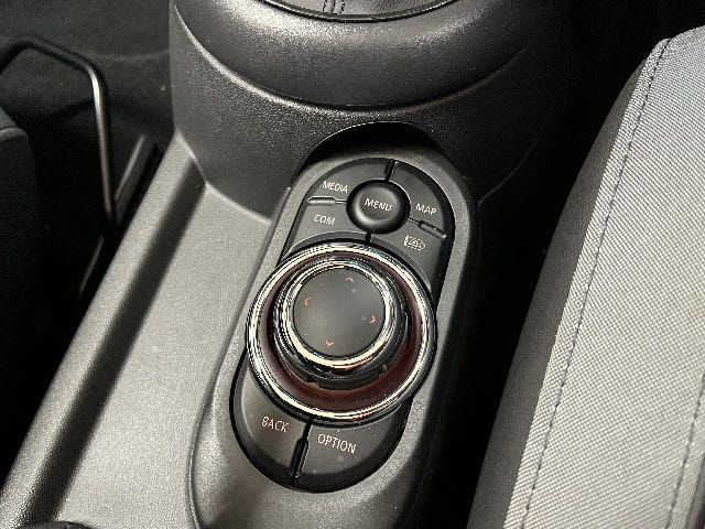 BMW MINI OPEN 2022 Image 31