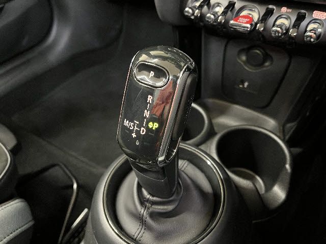 BMW MINI OPEN 2022 Image 31