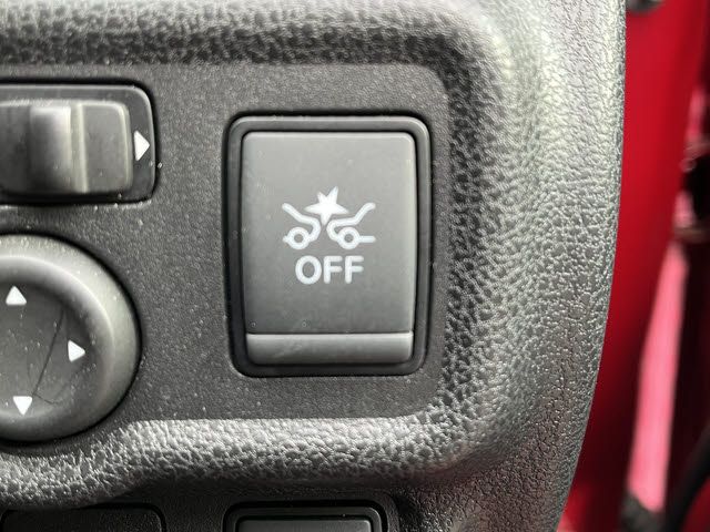 NISSAN NOTE 2018 Image 31