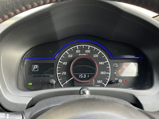 NISSAN NOTE 2018 Image 31