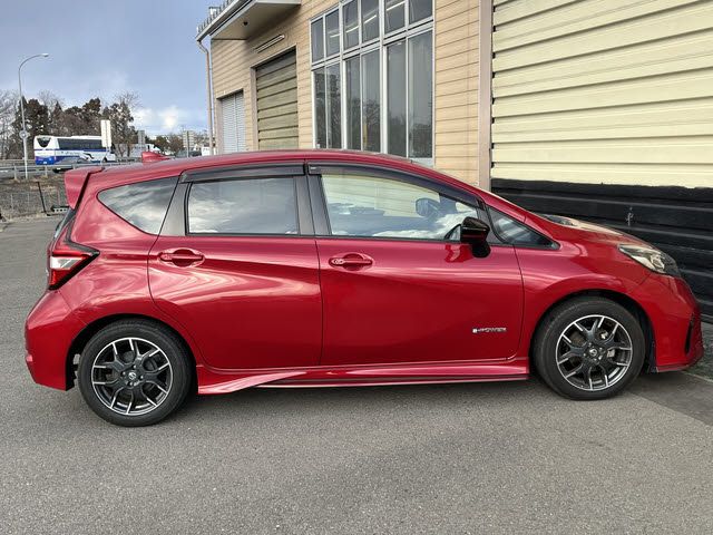 NISSAN NOTE 2018 Image 31