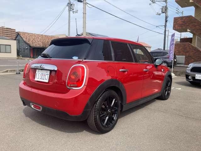 BMW MINI ONE 5DOOR 2015 Image 31