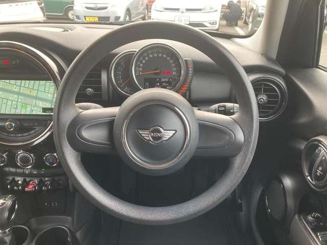 BMW MINI ONE 5DOOR 2015 Image 31