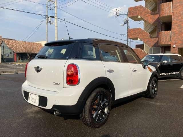 BMW MINI CROSSOVER 2012 Image 31