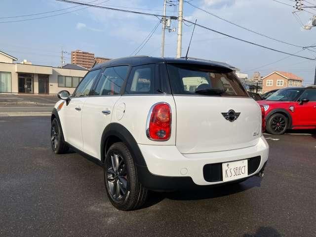 BMW MINI CROSSOVER 2012 Image 31