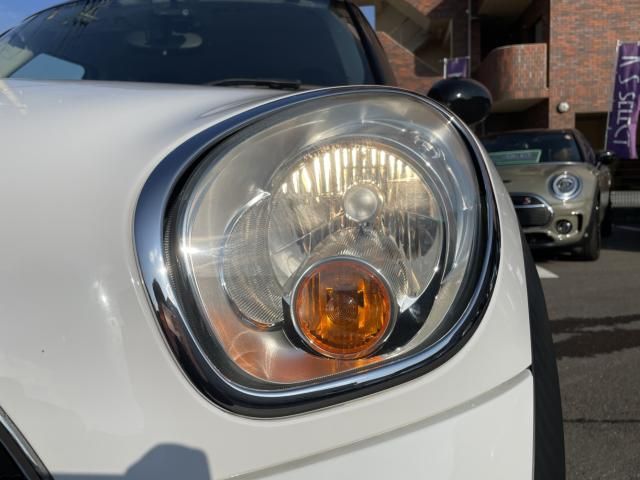 BMW MINI CROSSOVER 2012 Image 31