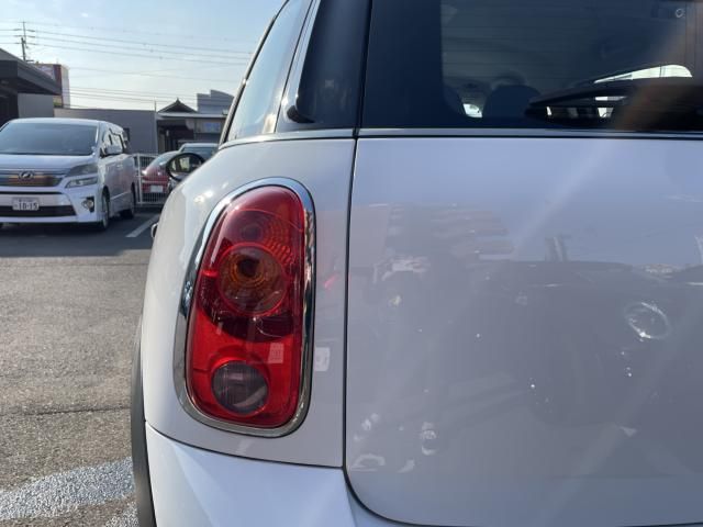 BMW MINI CROSSOVER 2012 Image 31