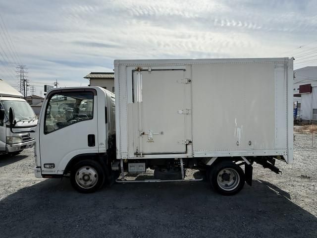 ISUZU ELF 2018 Image 31