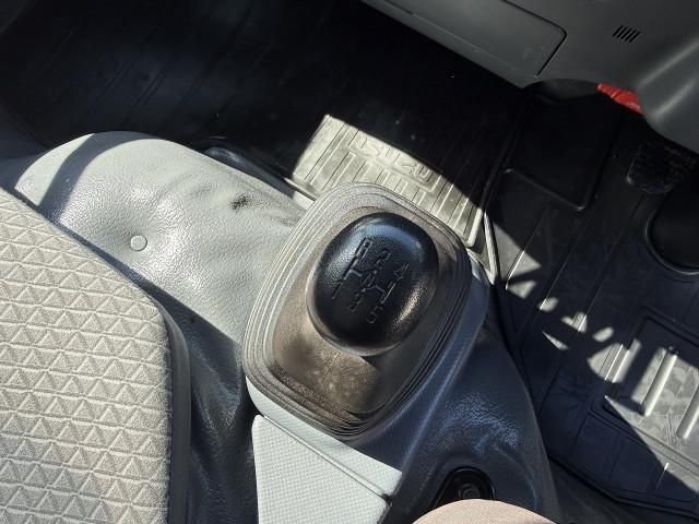 ISUZU ELF 2018 Image 31