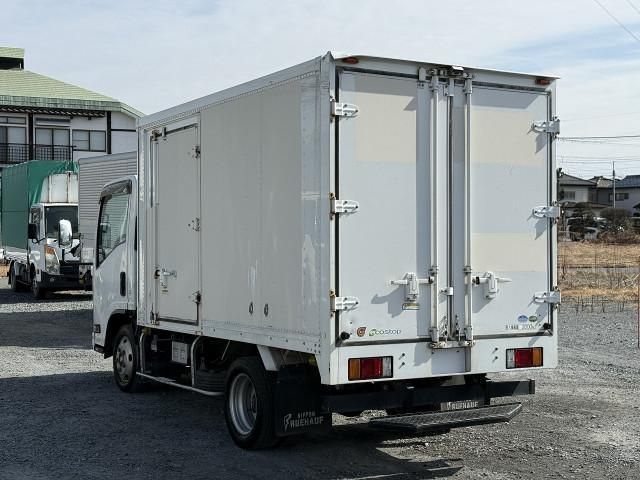 ISUZU ELF 2018 Image 31