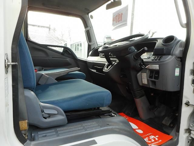 MITSUBISHI CANTER 2014 Image 31