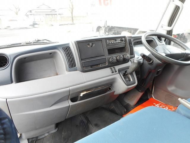 MITSUBISHI CANTER 2014 Image 31