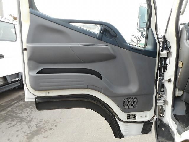 MITSUBISHI CANTER 2014 Image 31