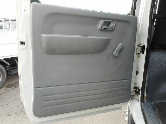MITSUBISHI CANTER 2014 Image 31