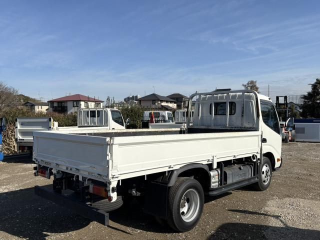TOYOTA DYNA 2021 Image 31