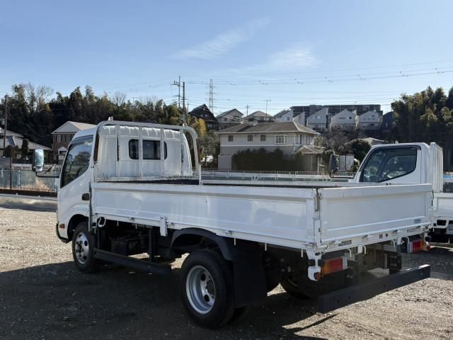 TOYOTA DYNA 2021 Image 31
