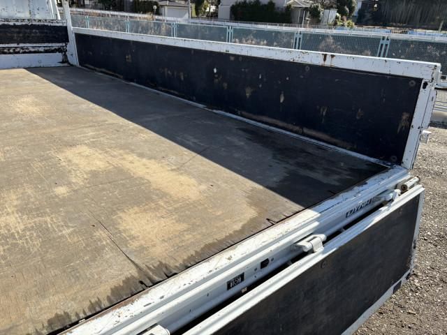 TOYOTA DYNA 2021 Image 31