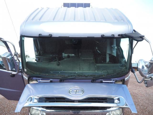 NISSAN DIESEL QUON 2016 Image 31