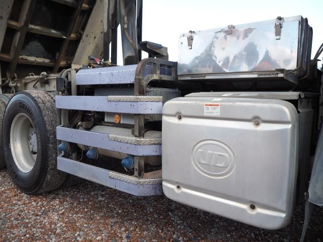 NISSAN DIESEL QUON 2016 Image 31