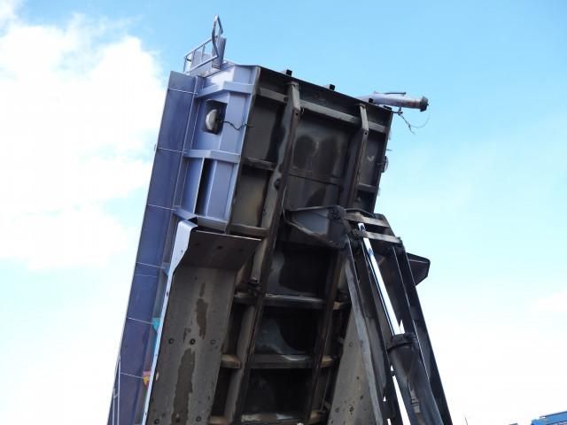 NISSAN DIESEL QUON 2016 Image 31