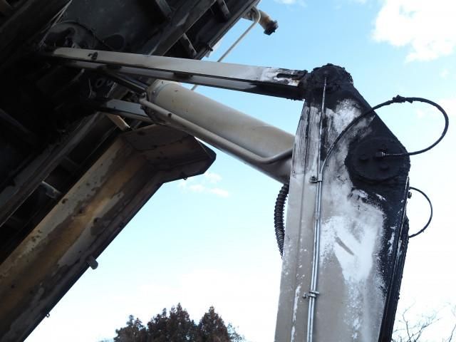 HINO PROFIA 2015 Image 31