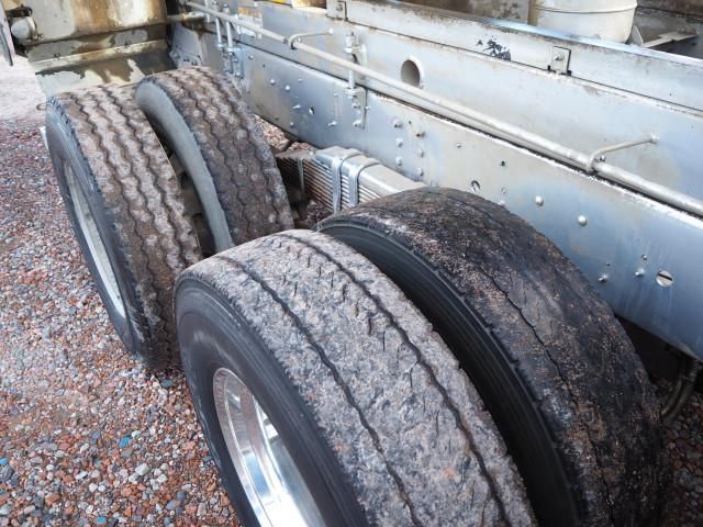 HINO PROFIA 2015 Image 31