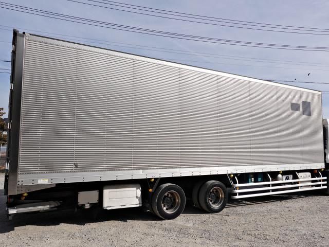 NISSAN DIESEL QUON 2017 Image 31