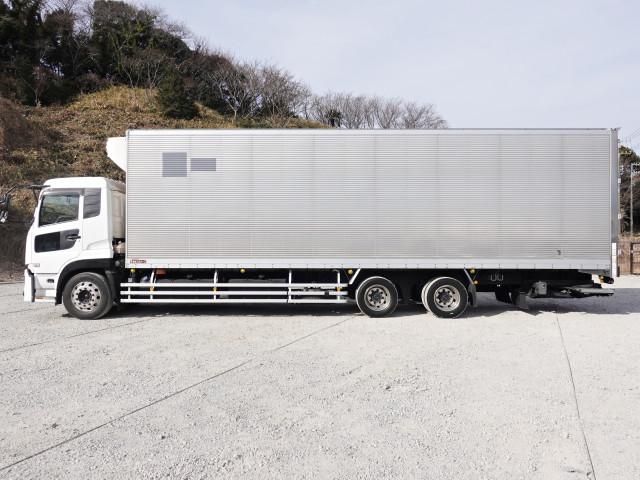 NISSAN DIESEL QUON 2017 Image 31