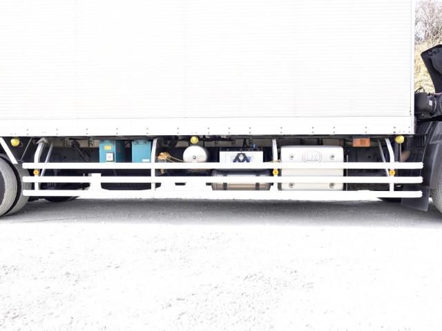 NISSAN DIESEL QUON 2017 Image 31