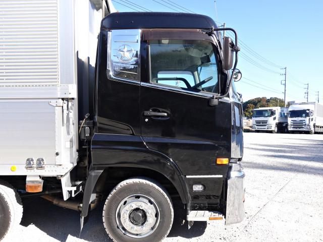 NISSAN DIESEL QUON 2013 Image 31