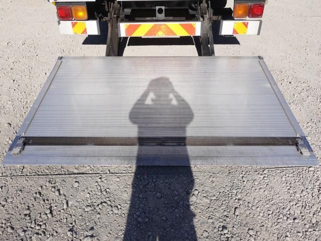 NISSAN DIESEL QUON 2013 Image 31