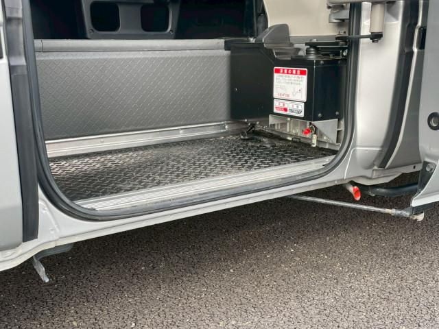 TOYOTA COASTER 2017 Image 31