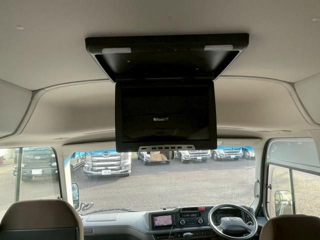 TOYOTA COASTER 2017 Image 31