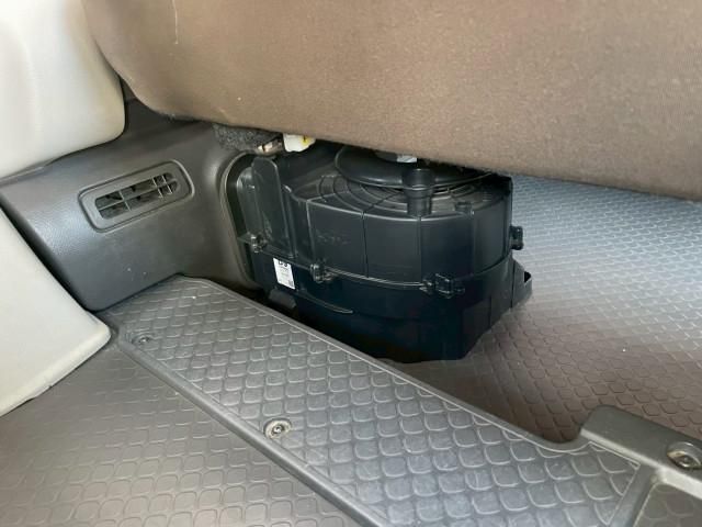 TOYOTA COASTER 2017 Image 31