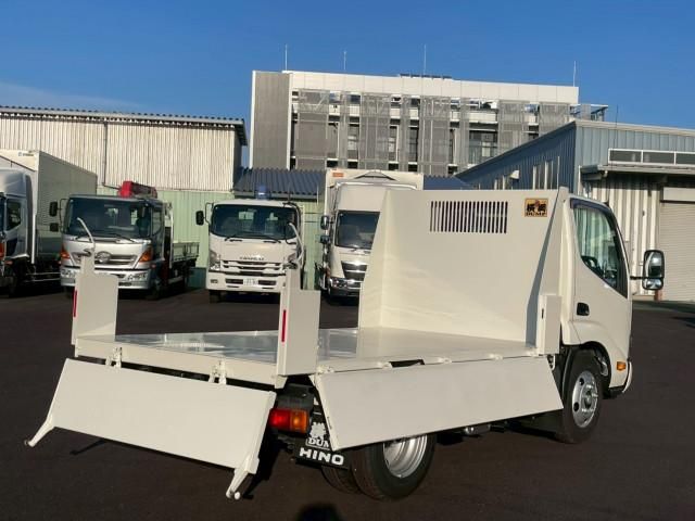 HINO DUTRO 2024 Image 31