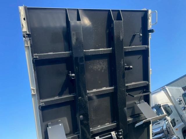 HINO DUTRO 2024 Image 31