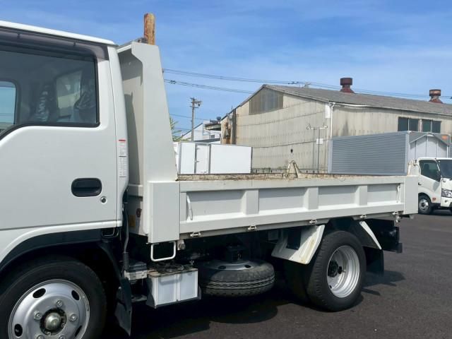 ISUZU ELF 2022 Image 31