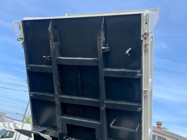 ISUZU ELF 2022 Image 31