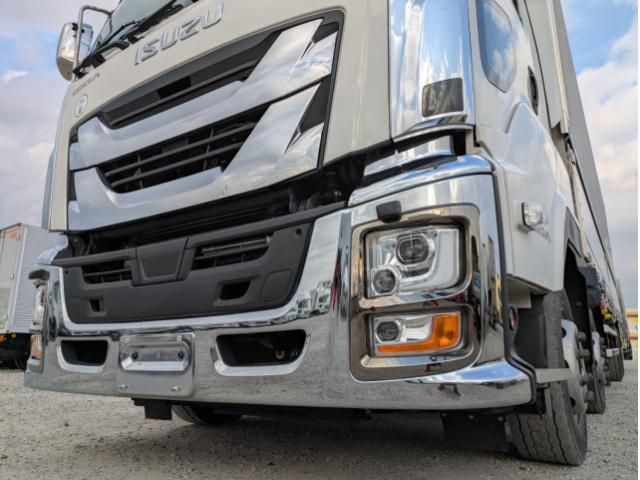 ISUZU GIGA 2025 Image 31