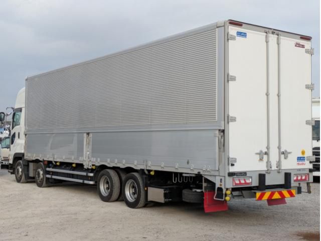 ISUZU GIGA 2025 Image 31