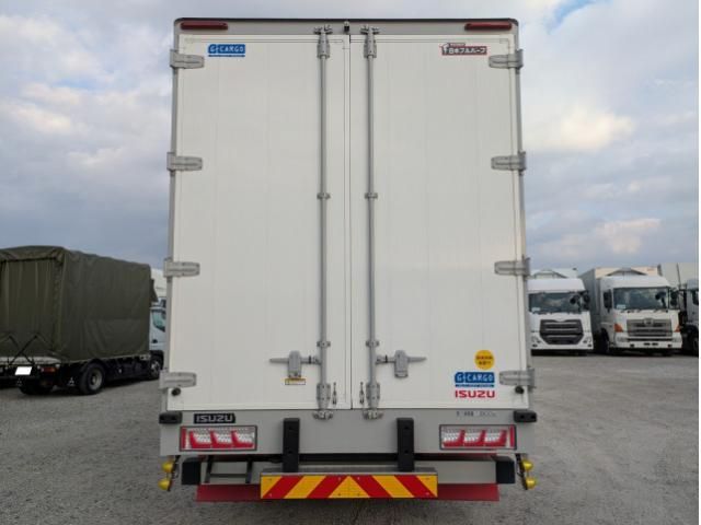 ISUZU GIGA 2025 Image 31