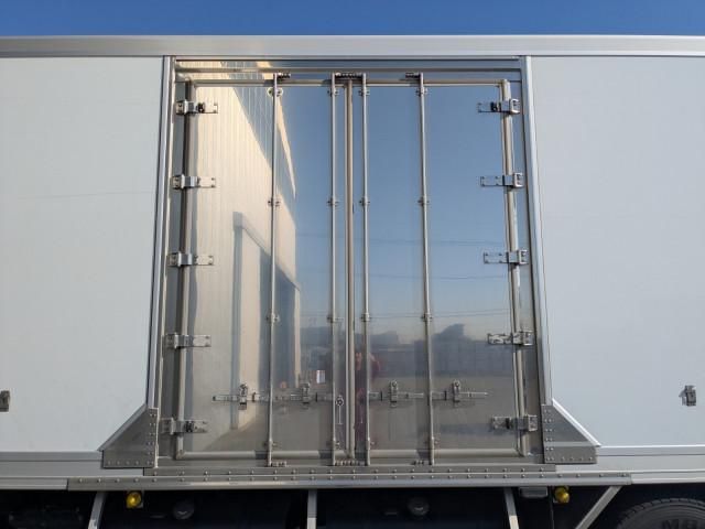 HINO PROFIA 2024 Image 31