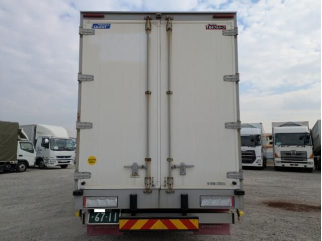 NISSAN DIESEL QUON 2020 Image 31