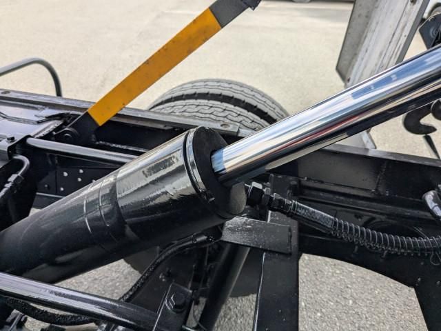 HINO DUTRO 2017 Image 31