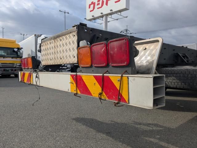 NISSAN DIESEL QUON 2015 Image 31