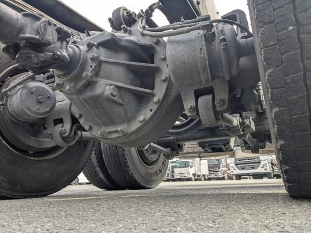 NISSAN DIESEL QUON 2015 Image 31