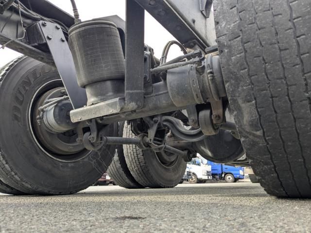 NISSAN DIESEL QUON 2015 Image 31