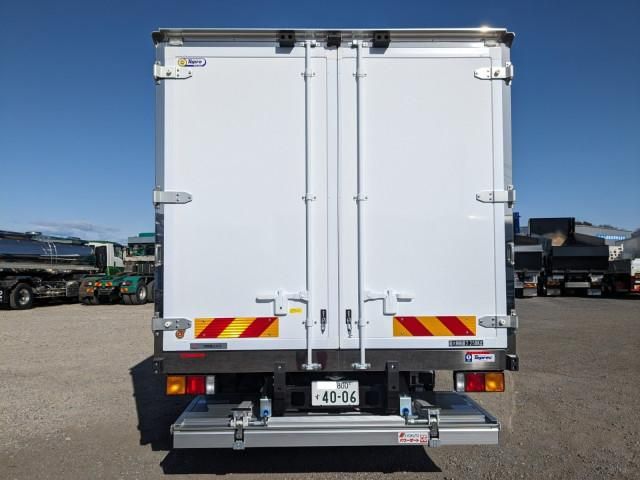 MITSUBISHI FUSOU FIGHTER 2025 Image 31